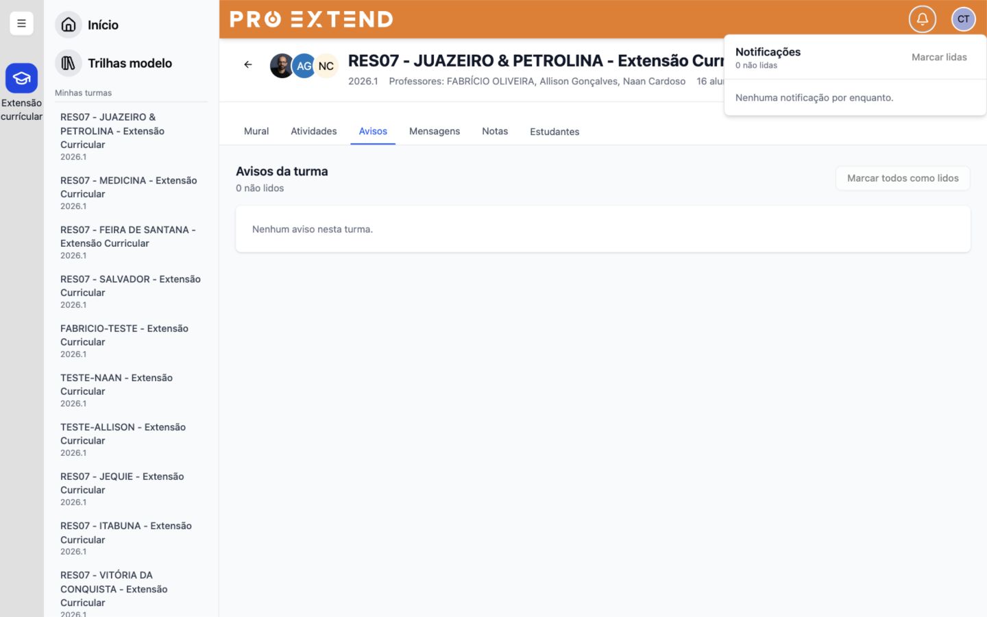 Painel de notificações aberto a partir do sino no cabeçalho.